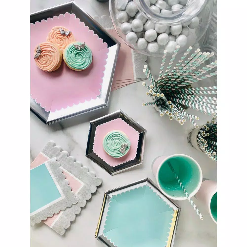 Disposable Tableware Sugar Plum Party 32-Piece Silver And Blue Assorted Disposable Cocktail Paper Napkin - Image 3