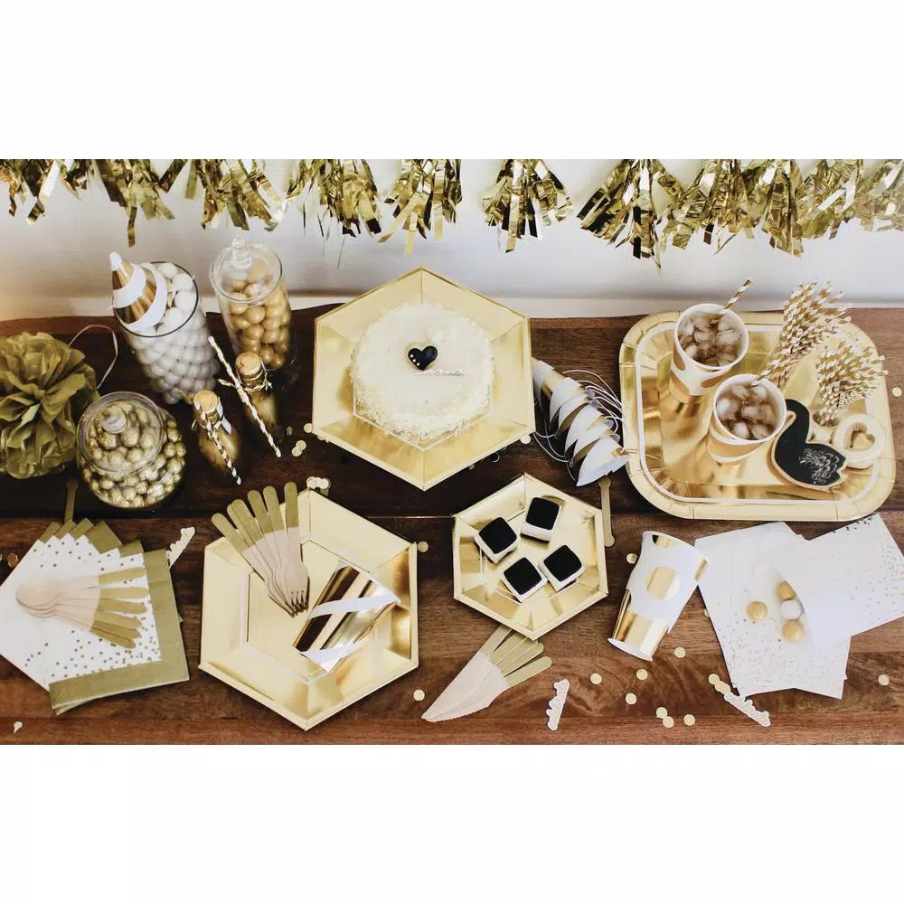 Disposable Tableware Sugar Plum Party Lunch Napkin Glam (32-Piece) - Image 3